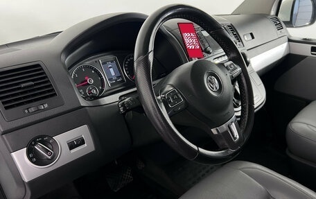 Volkswagen Multivan T5, 2013 год, 2 499 000 рублей, 9 фотография