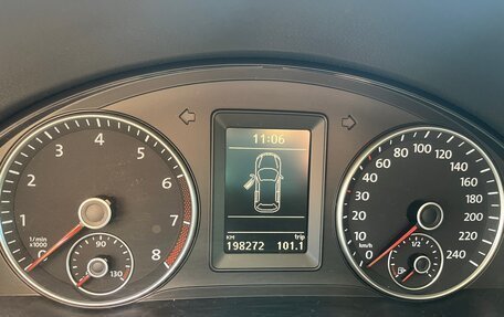 Volkswagen Golf Plus II, 2011 год, 800 000 рублей, 7 фотография