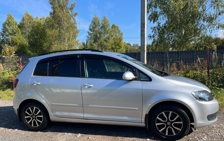 Volkswagen Golf Plus II, 2011 год, 800 000 рублей, 3 фотография