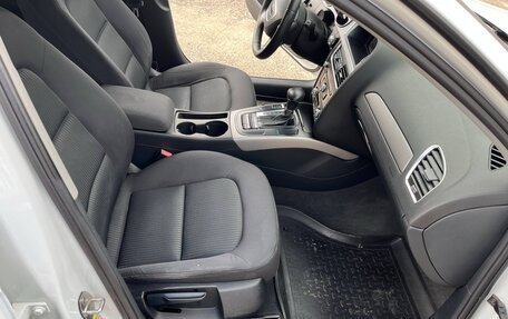 Audi A4, 2012 год, 900 000 рублей, 10 фотография