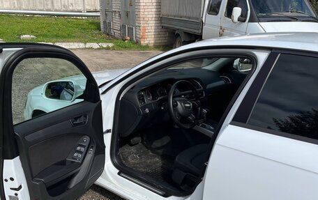 Audi A4, 2012 год, 900 000 рублей, 23 фотография