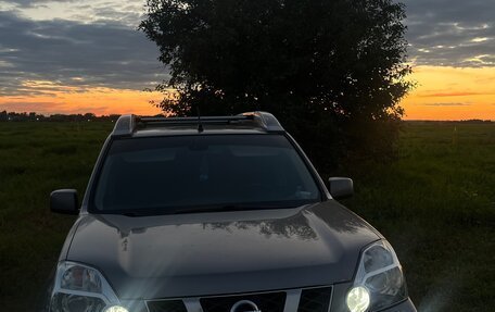Nissan X-Trail, 2008 год, 900 000 рублей, 2 фотография