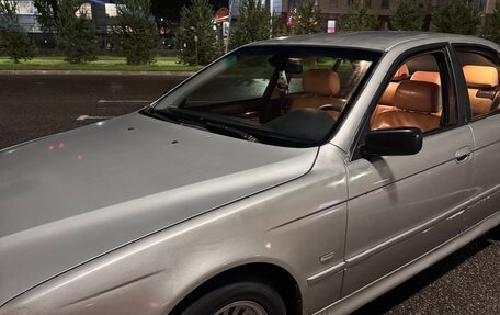 BMW 5 серия, 2001 год, 500 000 рублей, 4 фотография