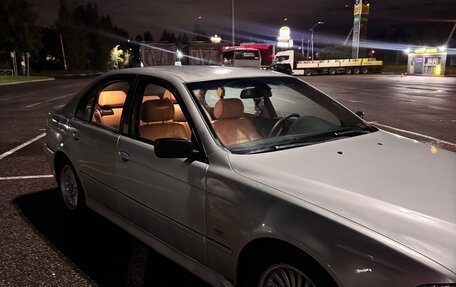 BMW 5 серия, 2001 год, 500 000 рублей, 14 фотография