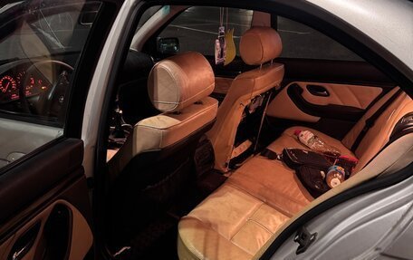 BMW 5 серия, 2001 год, 500 000 рублей, 17 фотография