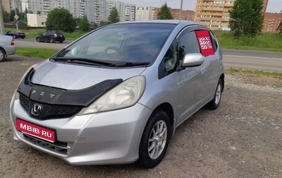 Honda Fit III, 2010 год, 600 000 рублей, 1 фотография