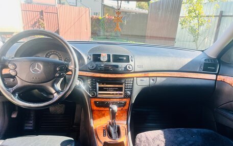 Mercedes-Benz E-Класс, 2006 год, 1 150 000 рублей, 5 фотография