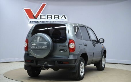 Chevrolet Niva I рестайлинг, 2010 год, 550 000 рублей, 5 фотография