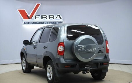 Chevrolet Niva I рестайлинг, 2010 год, 550 000 рублей, 7 фотография