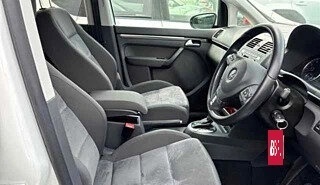 Volkswagen Touran III, 2015 год, 896 000 рублей, 7 фотография