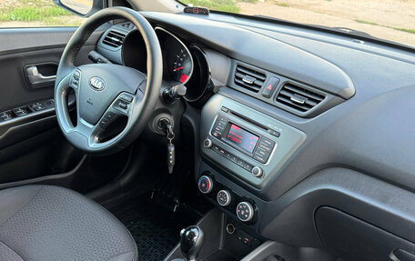 KIA Rio III рестайлинг, 2015 год, 1 200 000 рублей, 20 фотография
