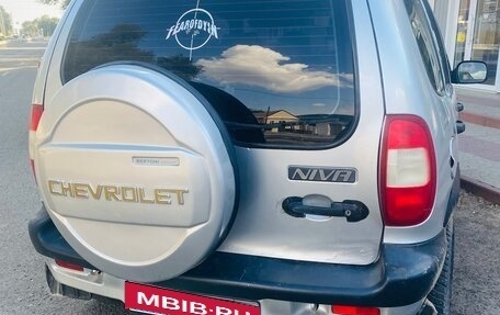 Chevrolet Niva I рестайлинг, 2004 год, 230 000 рублей, 7 фотография