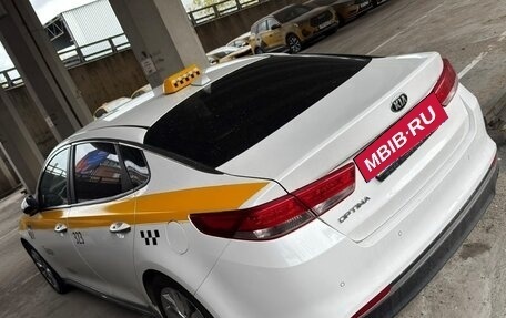 KIA Optima IV, 2017 год, 890 000 рублей, 4 фотография