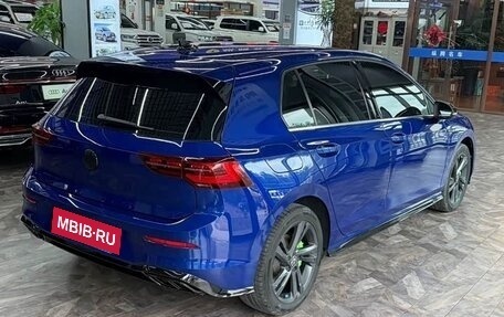 Volkswagen Golf VIII, 2023 год, 2 100 000 рублей, 6 фотография