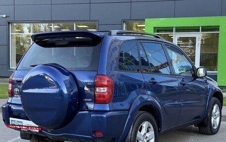 Toyota RAV4, 2003 год, 650 000 рублей, 5 фотография