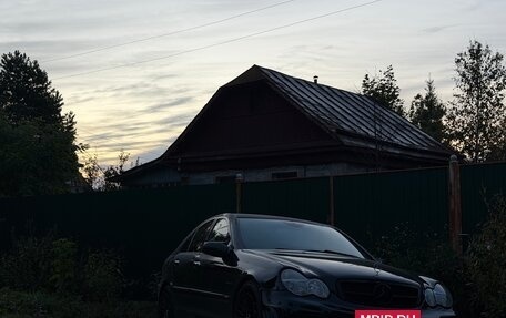 Mercedes-Benz C-Класс, 2004 год, 549 000 рублей, 6 фотография