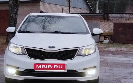 KIA Rio III рестайлинг, 2015 год, 525 000 рублей, 3 фотография