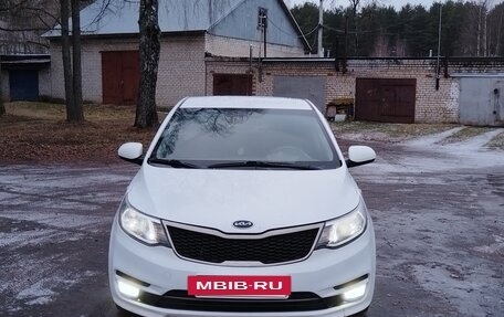 KIA Rio III рестайлинг, 2015 год, 525 000 рублей, 2 фотография