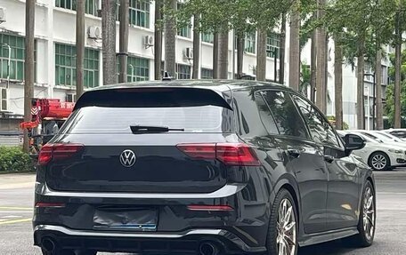 Volkswagen Golf VIII, 2023 год, 1 824 000 рублей, 16 фотография
