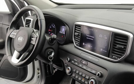 KIA Sportage IV рестайлинг, 2021 год, 2 780 000 рублей, 17 фотография