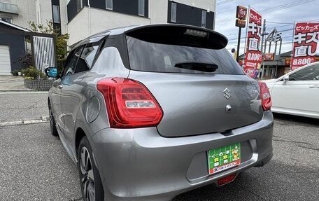 Suzuki Swift V, 2018 год, 880 000 рублей, 4 фотография