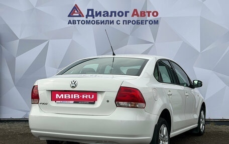 Volkswagen Polo VI (EU Market), 2011 год, 600 000 рублей, 5 фотография