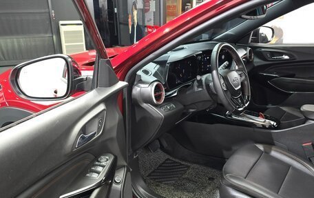 Chevrolet Trax, 2023 год, 1 359 000 рублей, 7 фотография