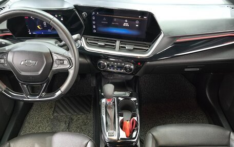 Chevrolet Trax, 2023 год, 1 359 000 рублей, 8 фотография