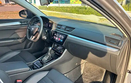 Skoda Superb III рестайлинг, 2022 год, 1 990 004 рублей, 20 фотография