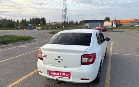 Renault Logan II, 2014 год, 600 000 рублей, 3 фотография