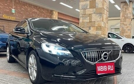 Volvo V40 II рестайлинг, 2020 год, 1 029 060 рублей, 3 фотография