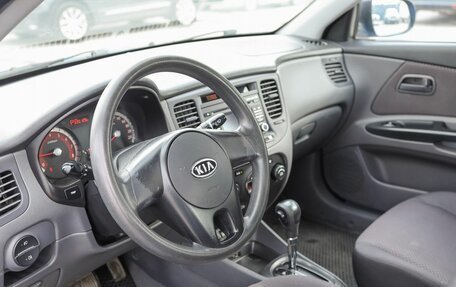 KIA Rio II, 2010 год, 559 000 рублей, 9 фотография