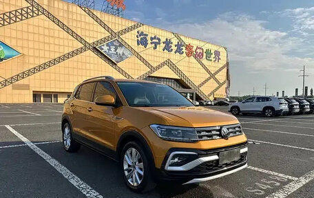 Volkswagen T-Cross I, 2023 год, 1 310 000 рублей, 3 фотография