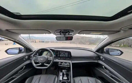 Hyundai Elantra, 2023 год, 1 402 550 рублей, 6 фотография
