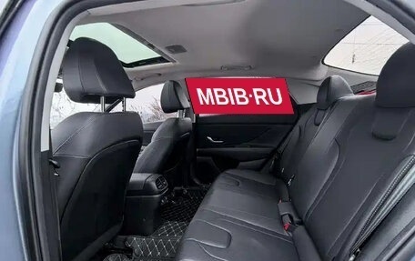 Hyundai Elantra, 2023 год, 1 402 550 рублей, 7 фотография
