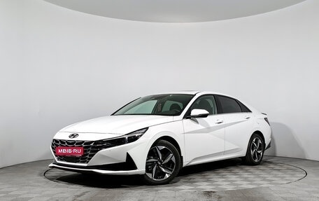 Hyundai Elantra, 2022 год, 2 200 000 рублей, 1 фотография