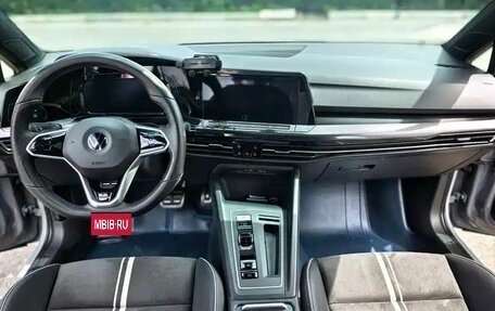 Volkswagen Golf VIII, 2023 год, 1 590 222 рублей, 8 фотография