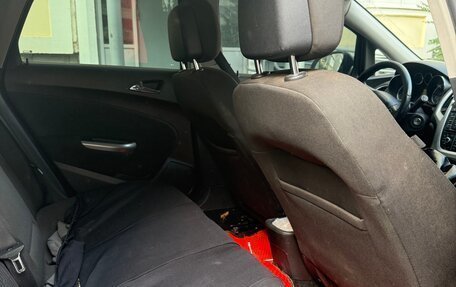 Opel Astra J, 2011 год, 320 000 рублей, 13 фотография