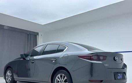 Mazda 3, 2022 год, 1 755 000 рублей, 4 фотография