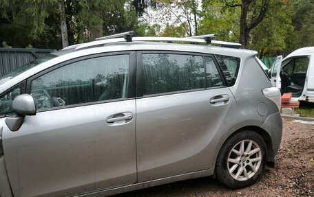 Toyota Verso I, 2010 год, 500 000 рублей, 4 фотография