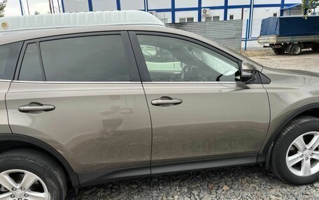 Toyota RAV4, 2013 год, 1 300 000 рублей, 3 фотография