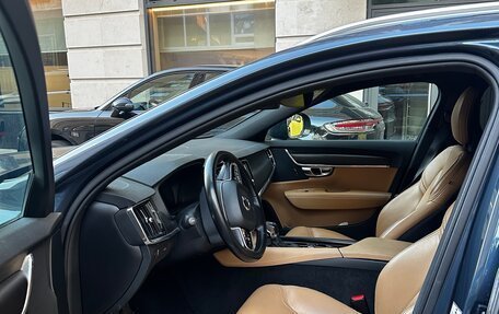 Volvo V90 Cross Country I рестайлинг, 2018 год, 3 600 000 рублей, 7 фотография