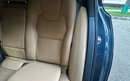 Volvo V90 Cross Country I рестайлинг, 2018 год, 3 600 000 рублей, 10 фотография
