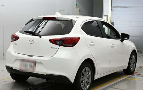 Mazda 2 III, 2022 год, 1 189 000 рублей, 2 фотография