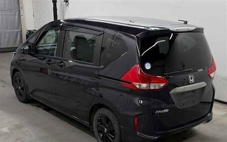 Honda Freed II, 2023 год, 1 450 000 рублей, 2 фотография