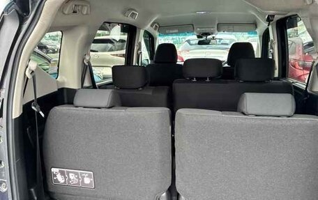 Honda Freed II, 2023 год, 1 450 000 рублей, 10 фотография