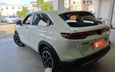 Honda Vezel, 2023 год, 1 780 000 рублей, 4 фотография