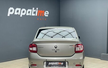 Renault Logan II, 2018 год, 799 000 рублей, 4 фотография