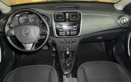 Renault Logan II, 2018 год, 799 000 рублей, 7 фотография