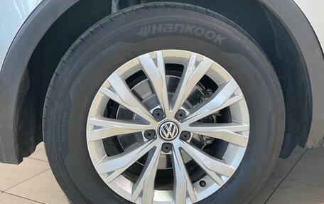 Volkswagen Tiguan II, 2017 год, 2 170 000 рублей, 15 фотография